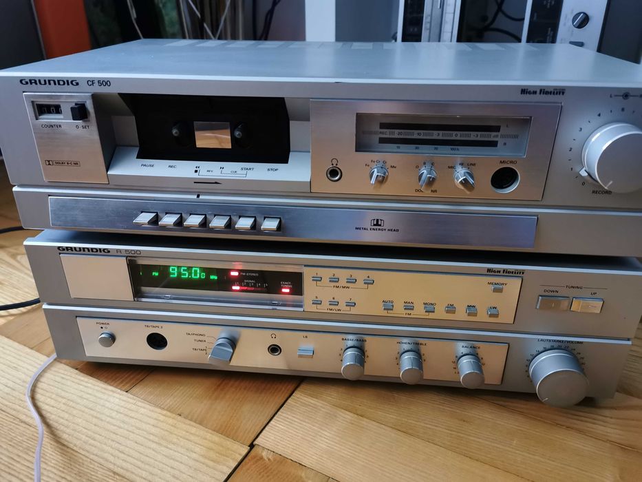 Amplituner Grundig R500 2.0 srebrny + magnetofon grundig gratis