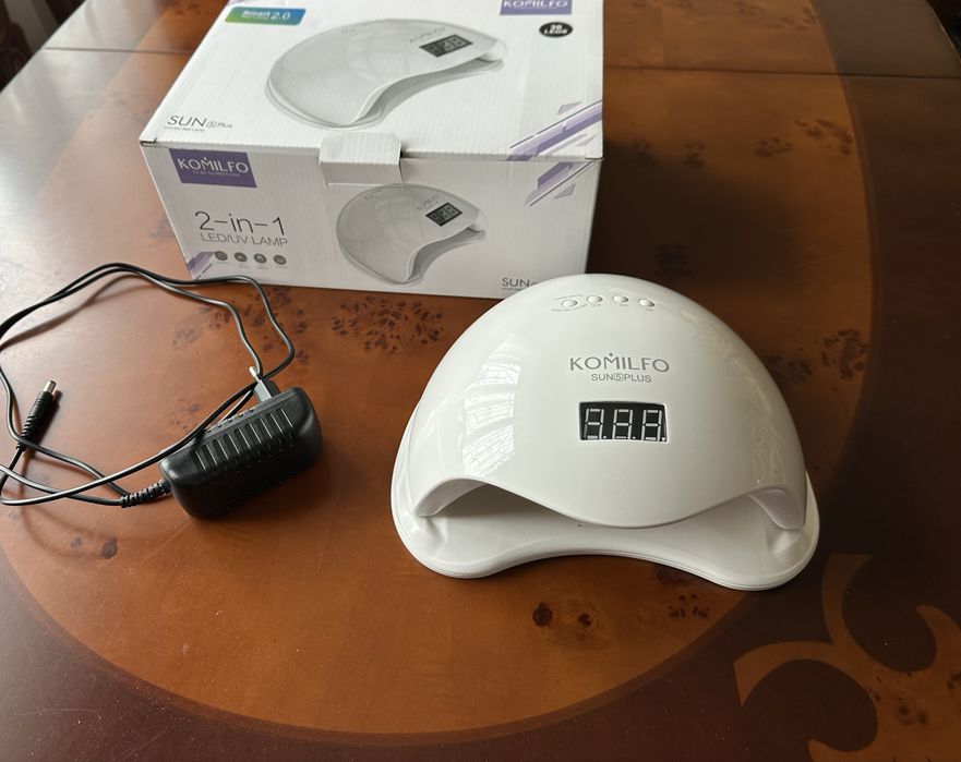 Універса-на UV Led Лампа для полімери-ції гель лаку Komilfo Sun 5 plus