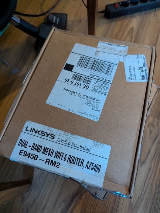 Linksys E9450 Dual Band AX5400 WiFi 6 Router, Black (Renewed)