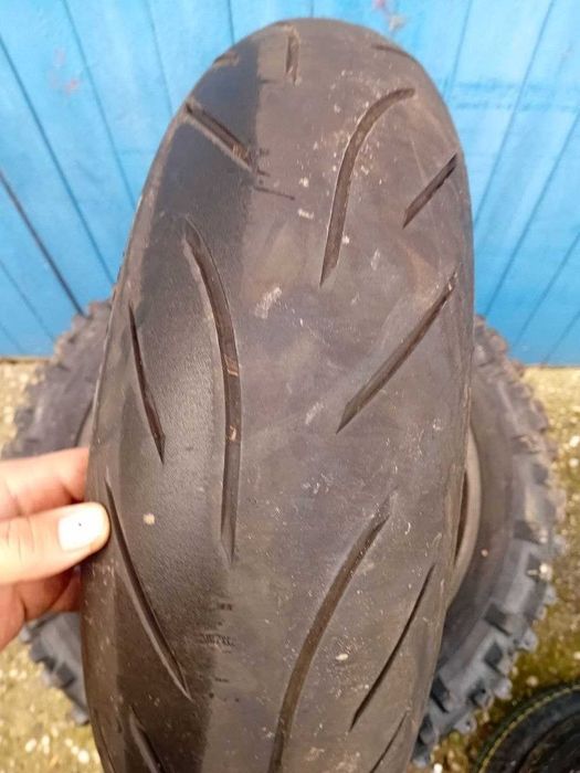 160-60-17 Bridgetone Batlax Hypersport S21r