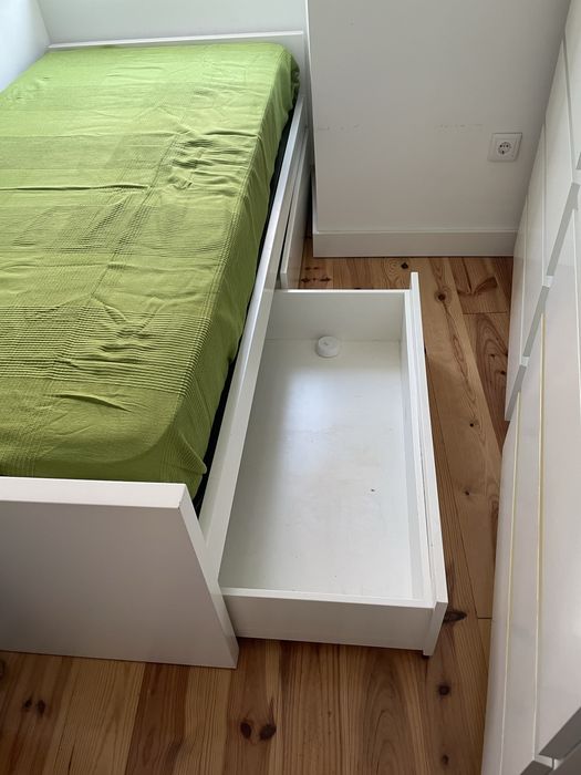 Cama Solteiro com duas gavetas Lacada em branco 90x190cm