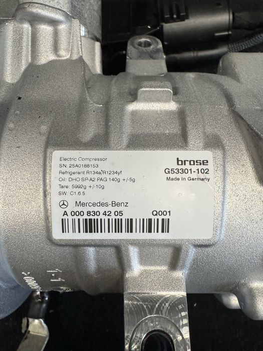 Kompresor klimatyzacji Mercedes Glc 254