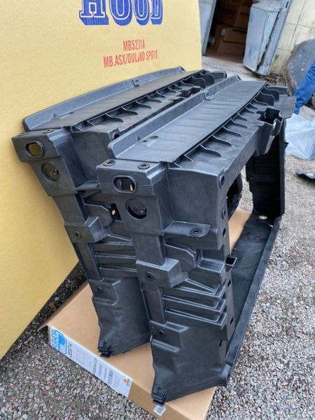 Капот Passat B7 USA капот пассат Б7 америка запчасти