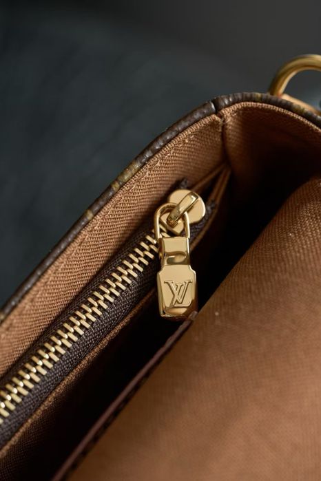 Lv wallet on chain сумка