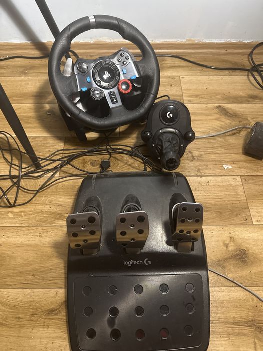 kierownica logitech g29 ze skrzynią biegów brak pudelka