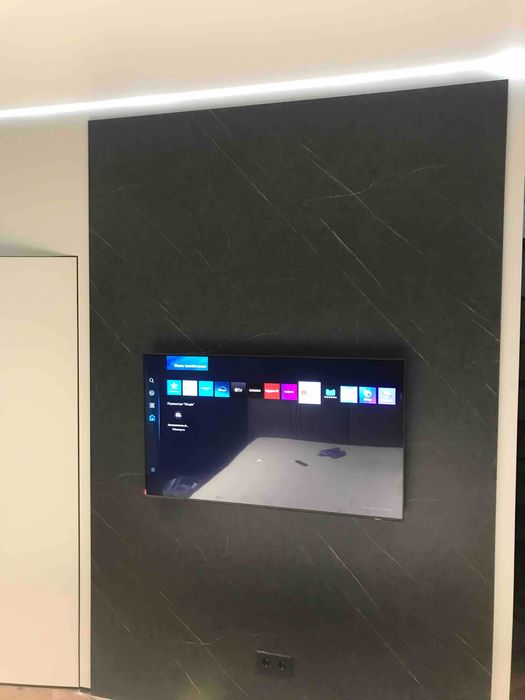 Установка телевізора на стіну Подвес телевизора 32 50 55 65 75 дюймов