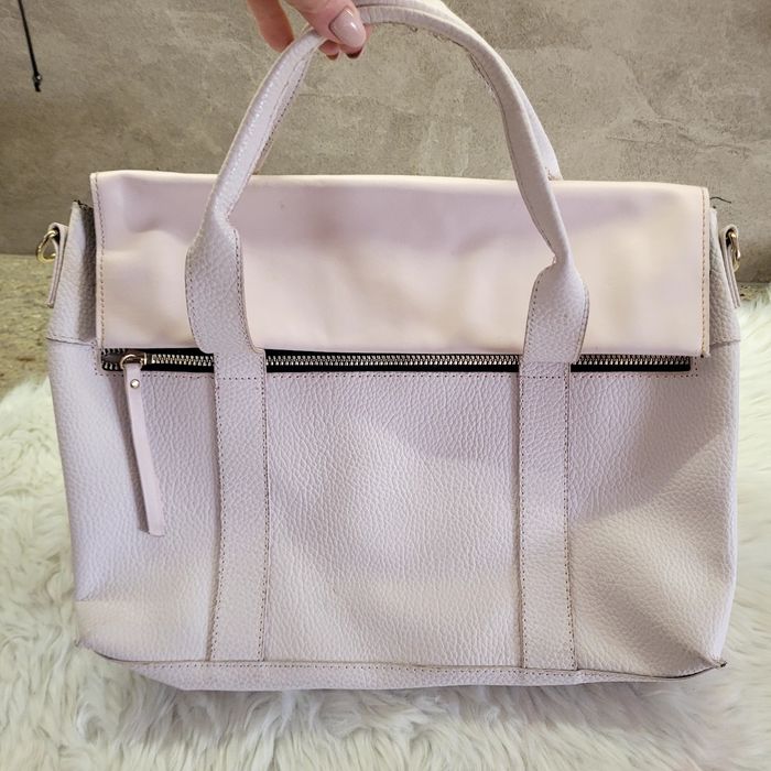 Duza pakowna torebka pudrowy roz  idealna do letnich stylizacji 39/27