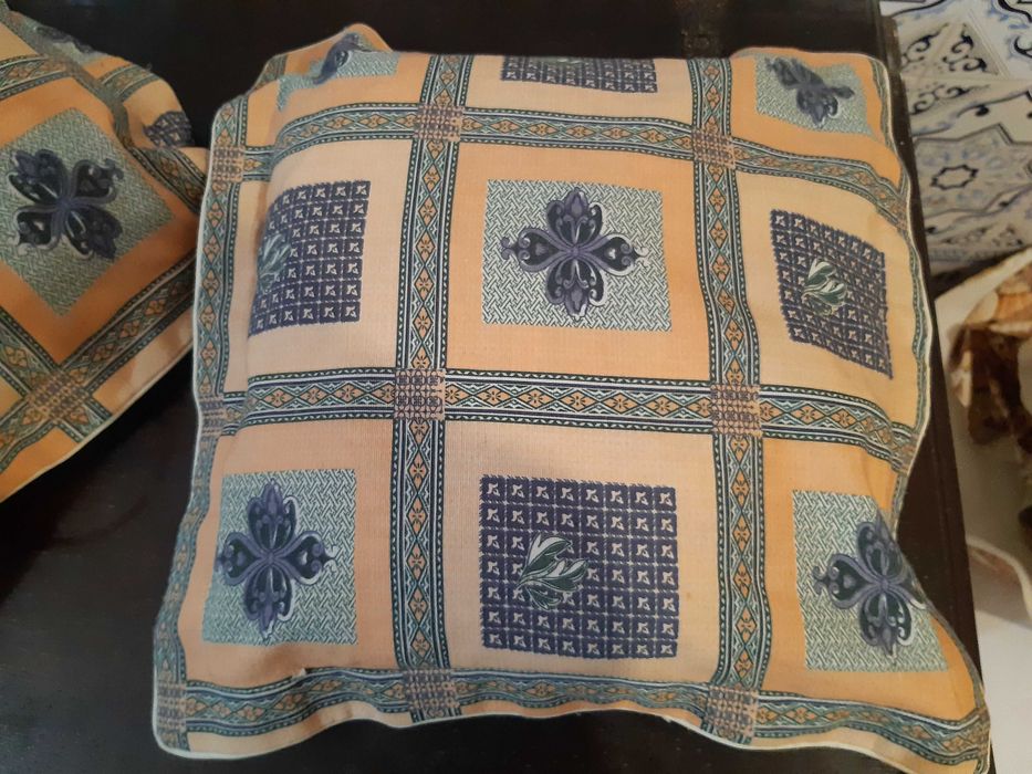 Conjunto 4 almofadas, nunca usadas