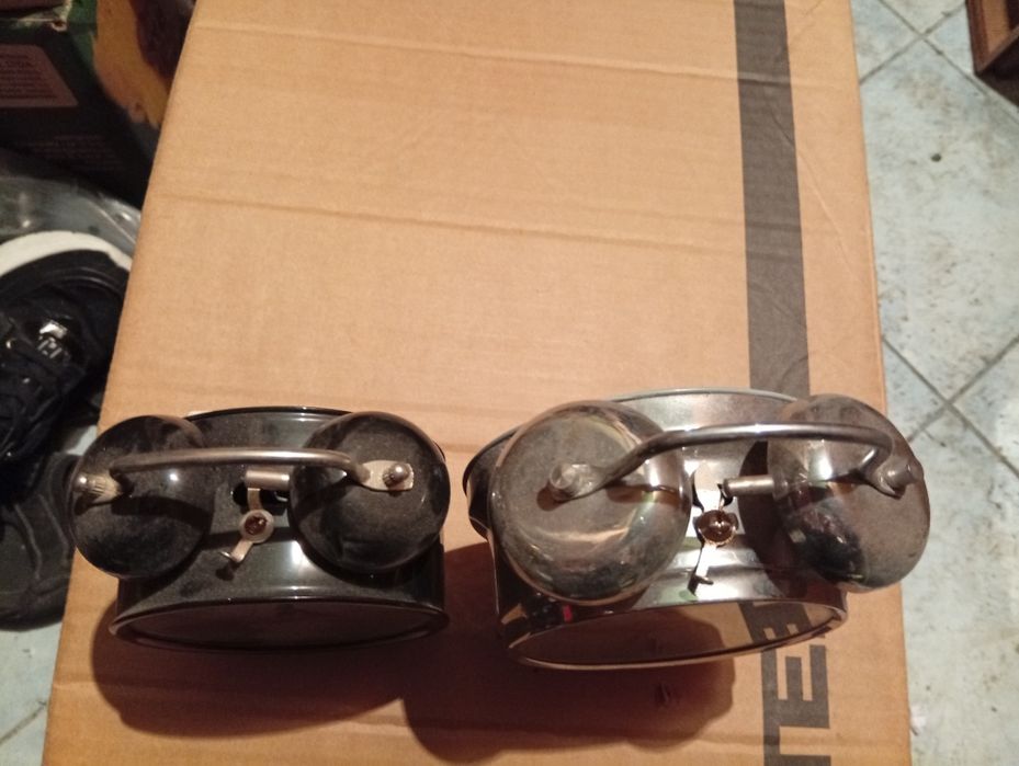 Zegar budzik dwie sztuki