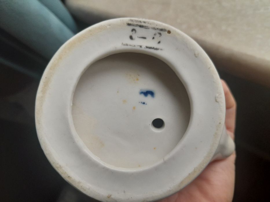 Фарфоровые статуэтки гуси,утки