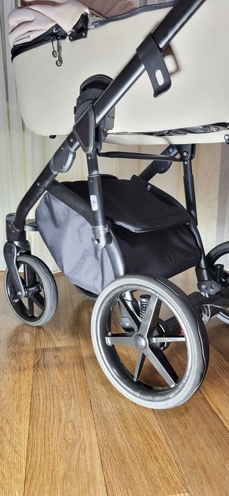 Дитячий візочок Bair Bonita 2 в 1 у чудовому стані