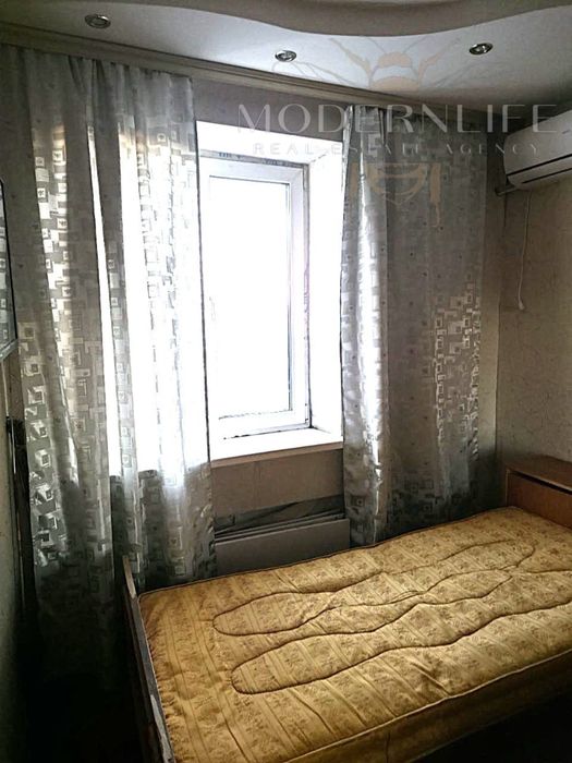 Продаж 4к квартири вул. Братиславська 13