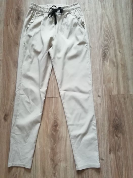 Spodnie eleganckie i sportowe S