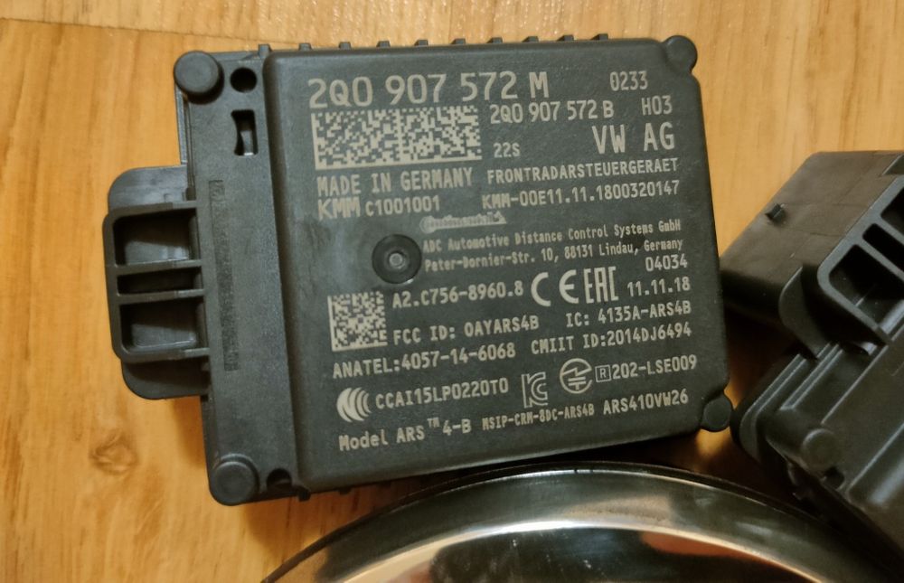 Радар дистроник  2Q0907572M
 (