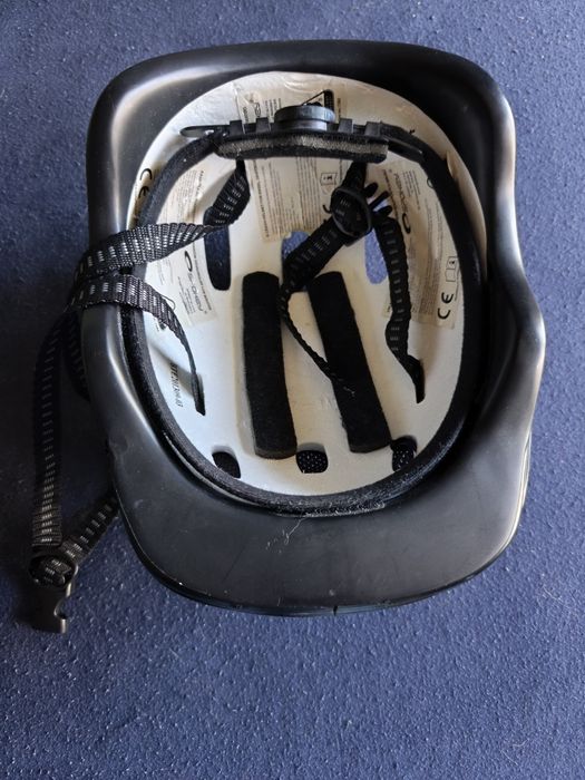 Kask dla dziewczynki na rower