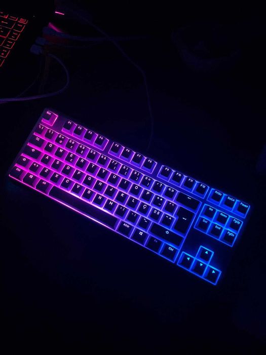 Teclado Mecânico Ducky ONE 3 Classic TKL Pure White