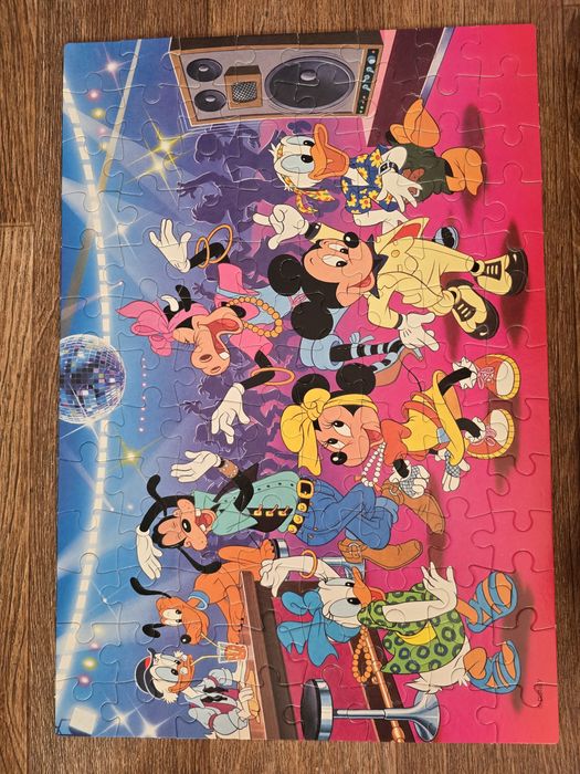 Дитячі пазли різні