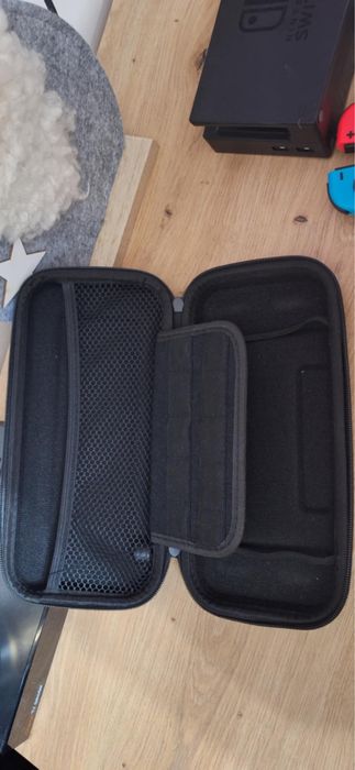 Konsola Nintendo Switch Bogate Wyposazenie !!