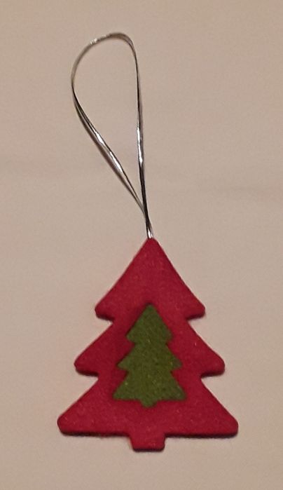 30 Enfeites para árvore de Natal, em feltro