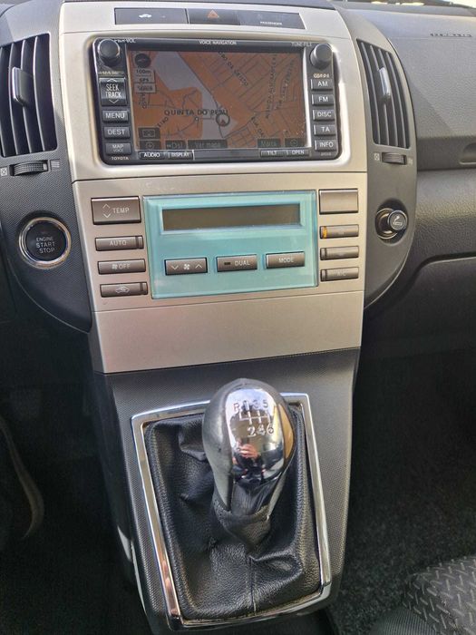 Toyota Corolla Verso 2.2D4D 136cv 7 Lugares