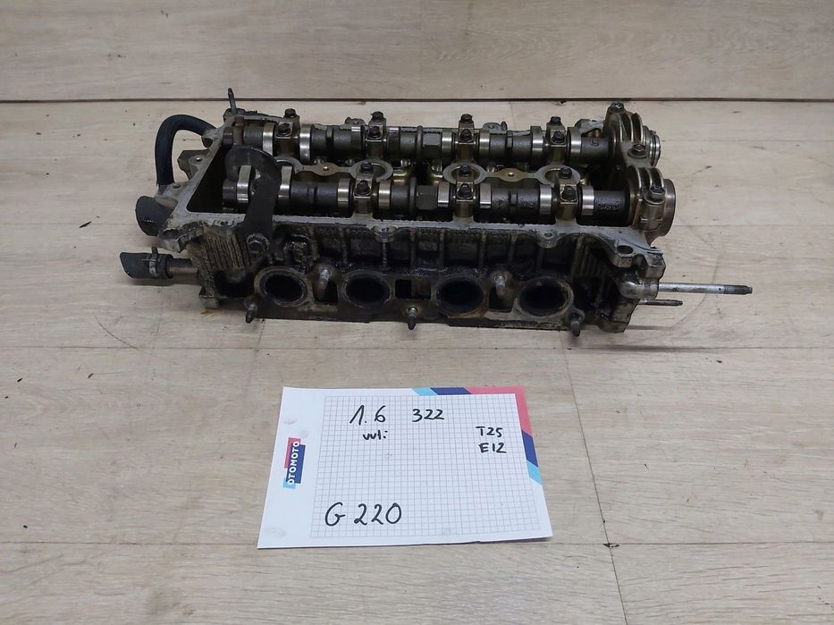 Toyota Corolla E12 Avensis T25 Głowica silnika wałek kompletna 1,6 vvti 3ZZ