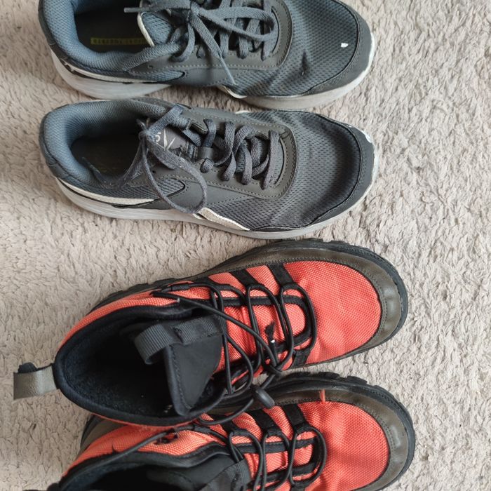 Oddam 2 pary butów,. rozmiar 37