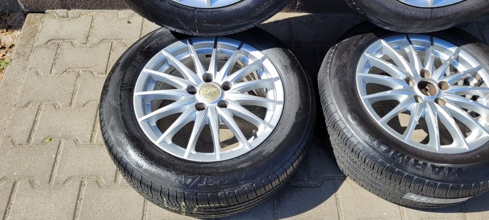 Alufelgi ALFA ROMEO 5X110 z oponami 215/60 R16 lato