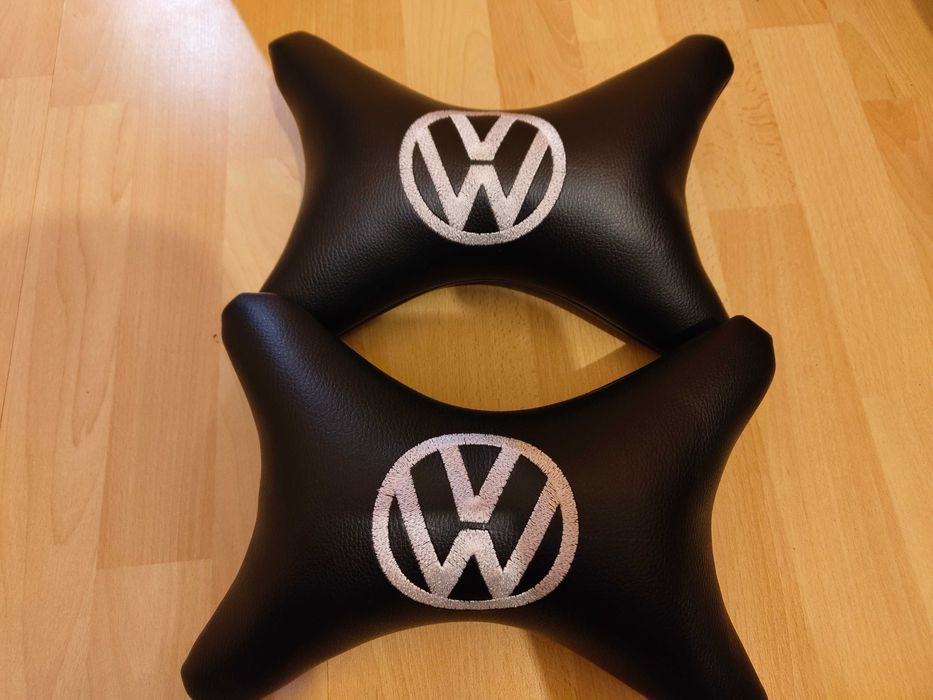 Подушка на підголівники в автомобіль