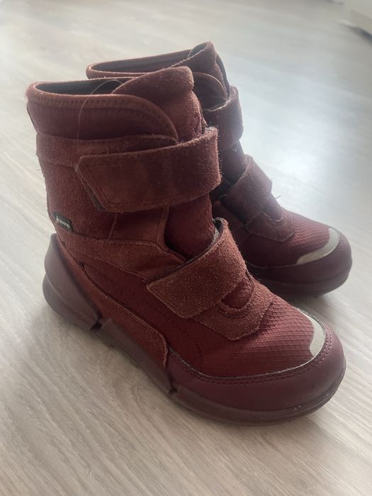 Продам зимові сапожки Ecco