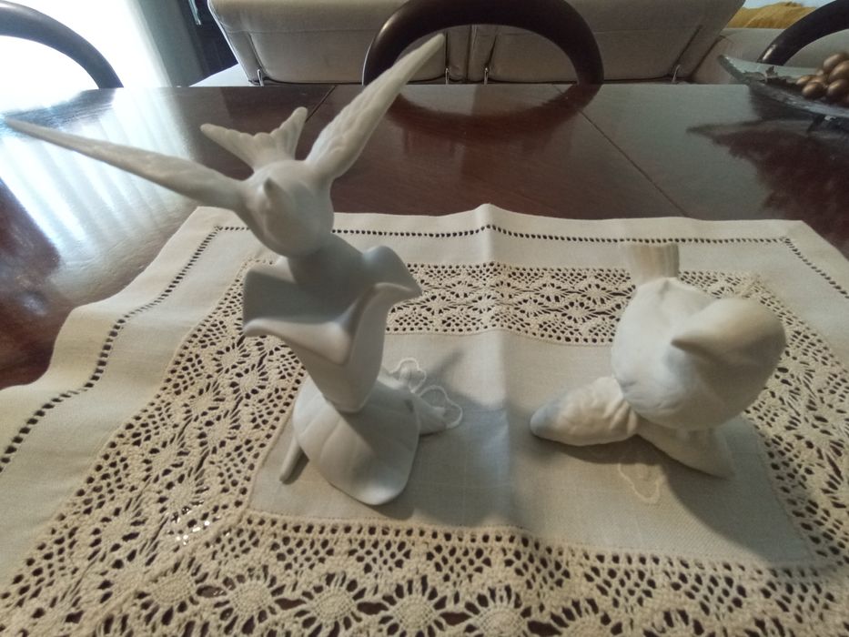 Diversas peças em porcelana Ibis) Artibus***NOVO PREÇO***