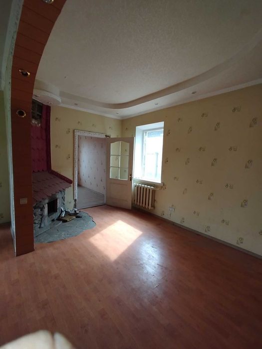 Продам будинок 70 м. кв. 18 соток. Підгородне