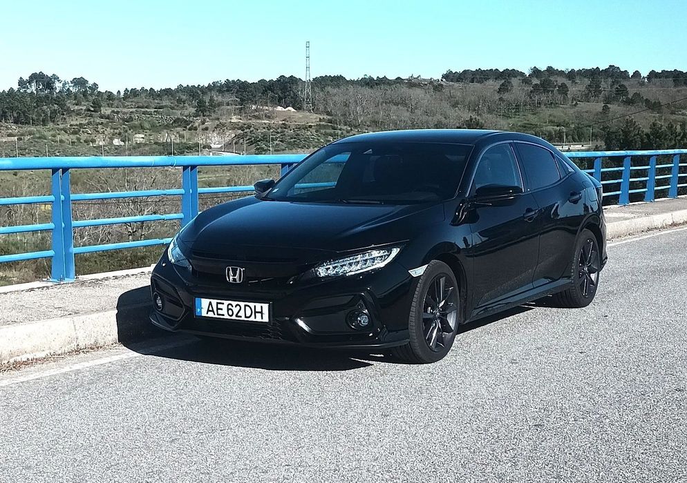 Honda Civic 1.0 i-VTEC Elegance Navi