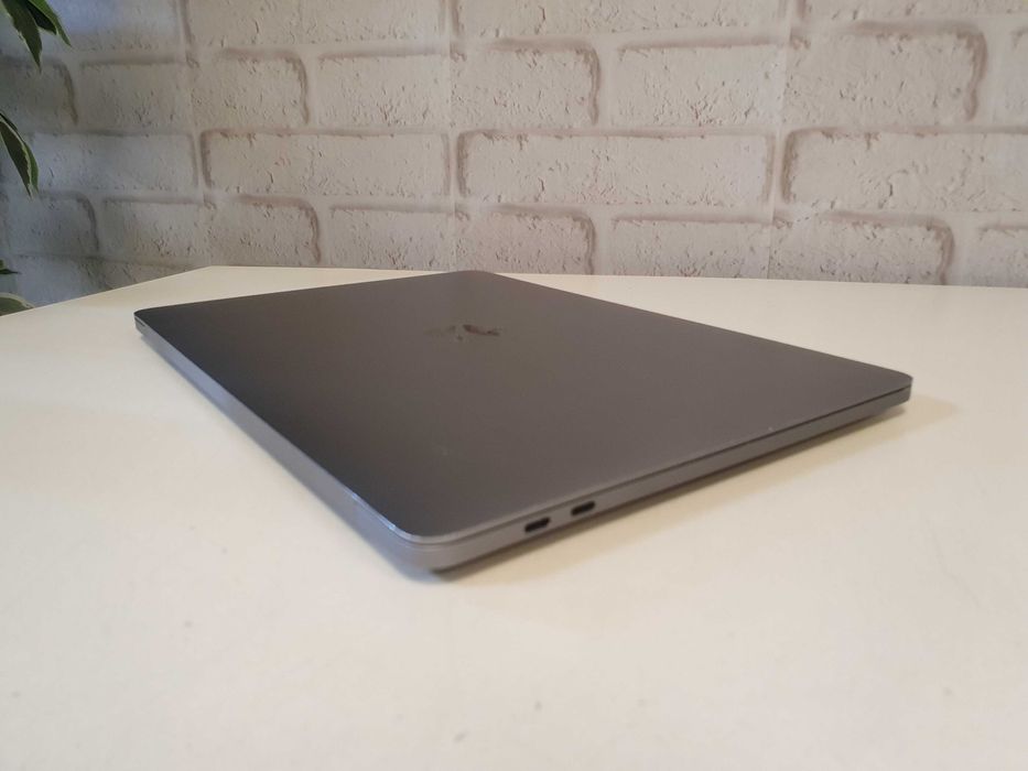 Макбук про ∎ Apple Macbook Pro A2251 ∎ i5-1038NG7 ∎ 16GB ∎ SSD-512GB ∎ 2560x1600 ∎ Intel Iris Plus ∎ Гарантия