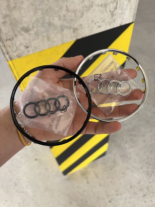 Емблема значок на руль Ауди кермо Ауді Audi логотип A4 A5 A6 A7 Q5 Q7