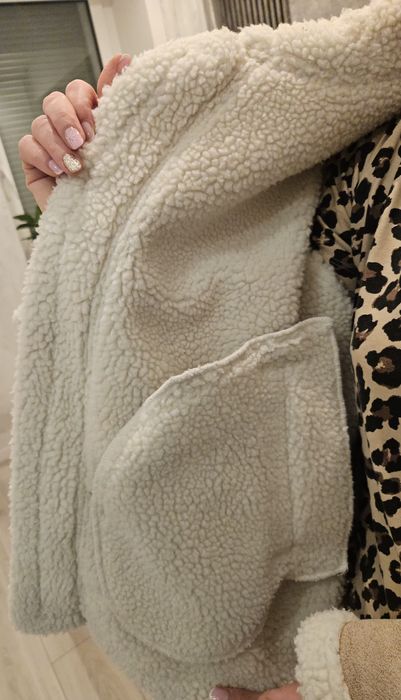 Sprzedam kurtkę kożuszek Sinsay