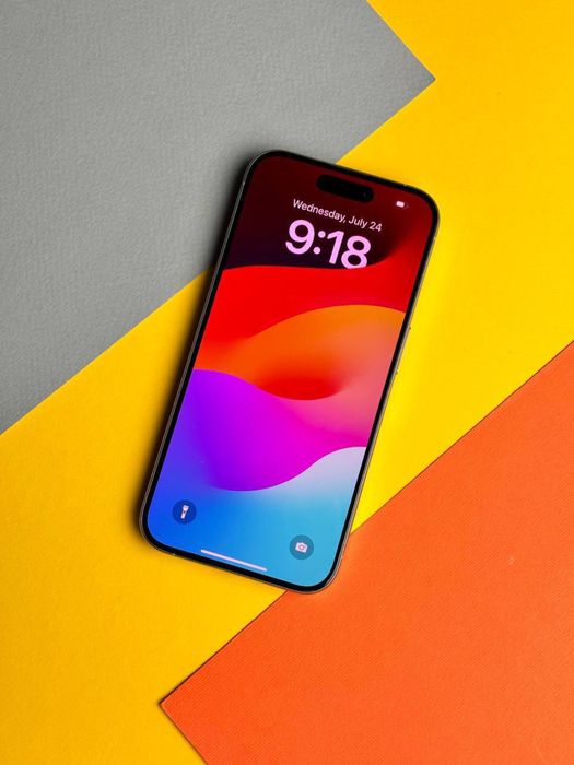 IPhone 15 pro 256 gb