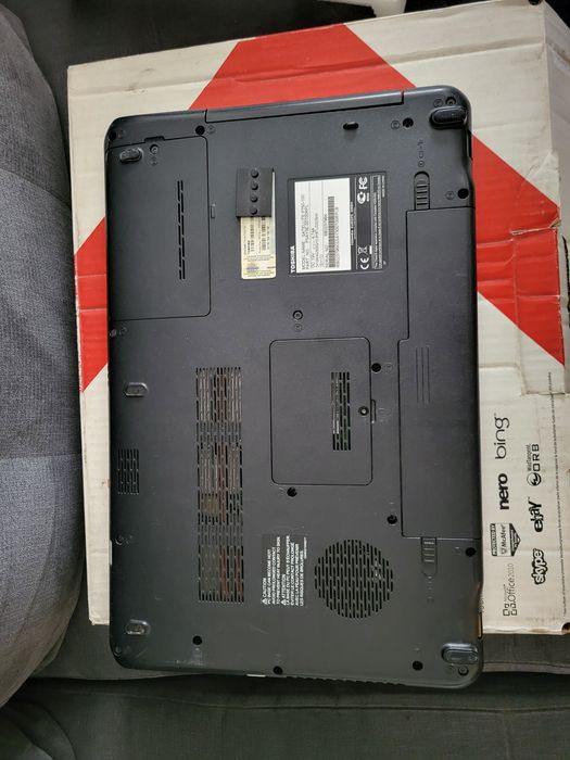 Laptop toshiba satelite P750-10C