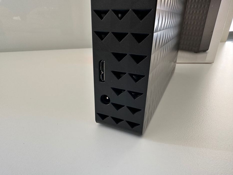 Disco Externo Seagate Expansion 6TB Caixa e Acessórios