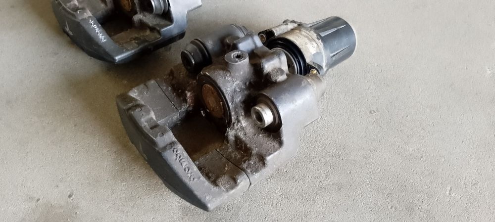 Zaciski Brembo elektryczne,  kpl tył Tesla, tuning