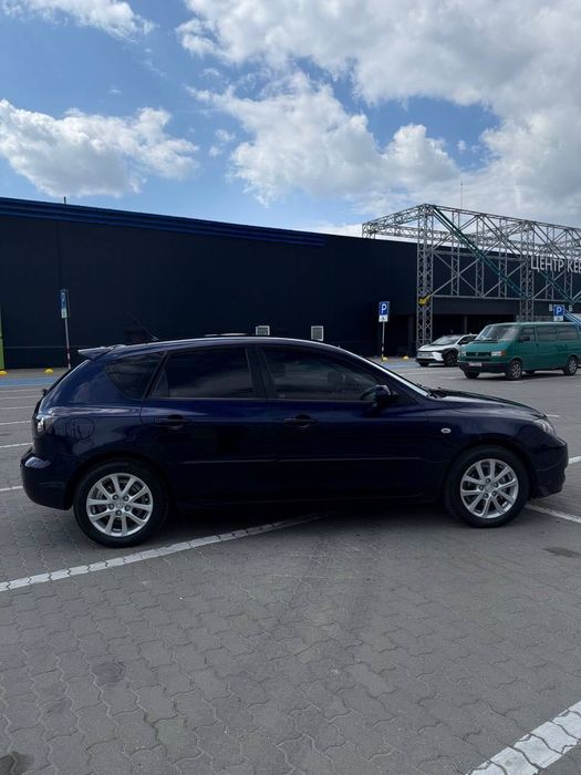 ПРОДАМ 2008 mazda 3