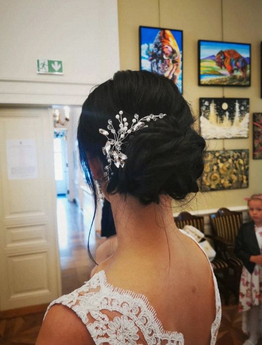 Ozdoba ślubna do włosów delikatna kamienie perełki kryształki