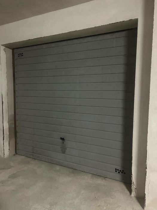 Garagem em tarouca