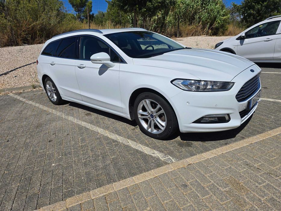 Ford Mondeo SW MK5 2.0 TDCi Titanium Turnier 150cv 2017
