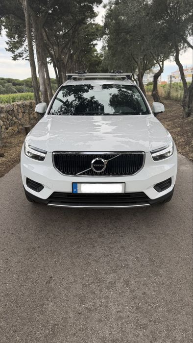 Volvo XC40 D3 Momentum Geartronic (2019) – 60.000 km – Histórico Volvo
