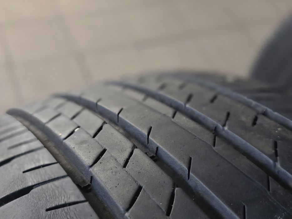 Pneus 225/60 R18