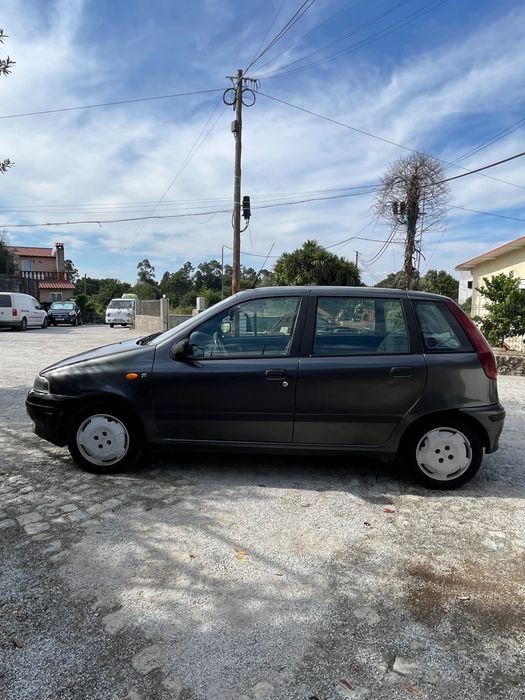 Fiat Punto ELX 75