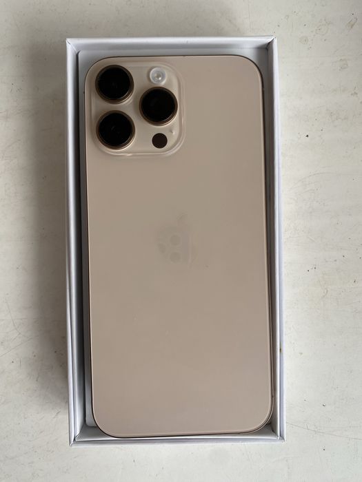 iPhone 16 pro Max 256 Gb Desert titanium