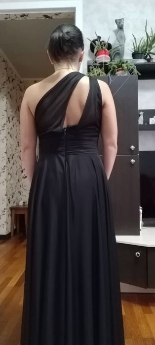 Продам Вечірня сукня.