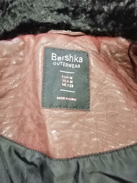 Blusão Bershka gola pelo