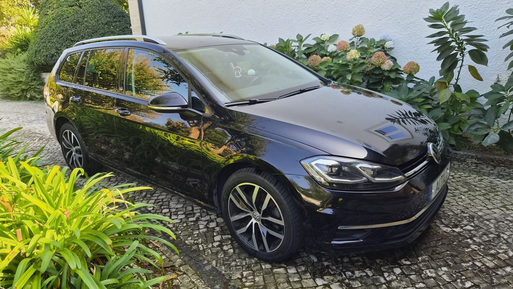 Volkswagen Golf Variant 1.6 TDI DSG – Dez de 2017